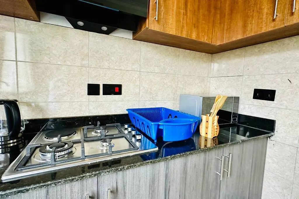 Blackoak Luxury Home B05 1Br Kyanja Kampala 0*,