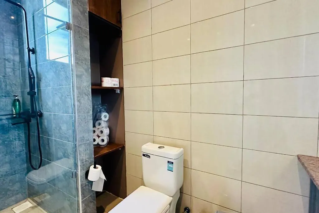 Apartamento Blackoak Luxury Home B05 1Br Kyanja Kampala